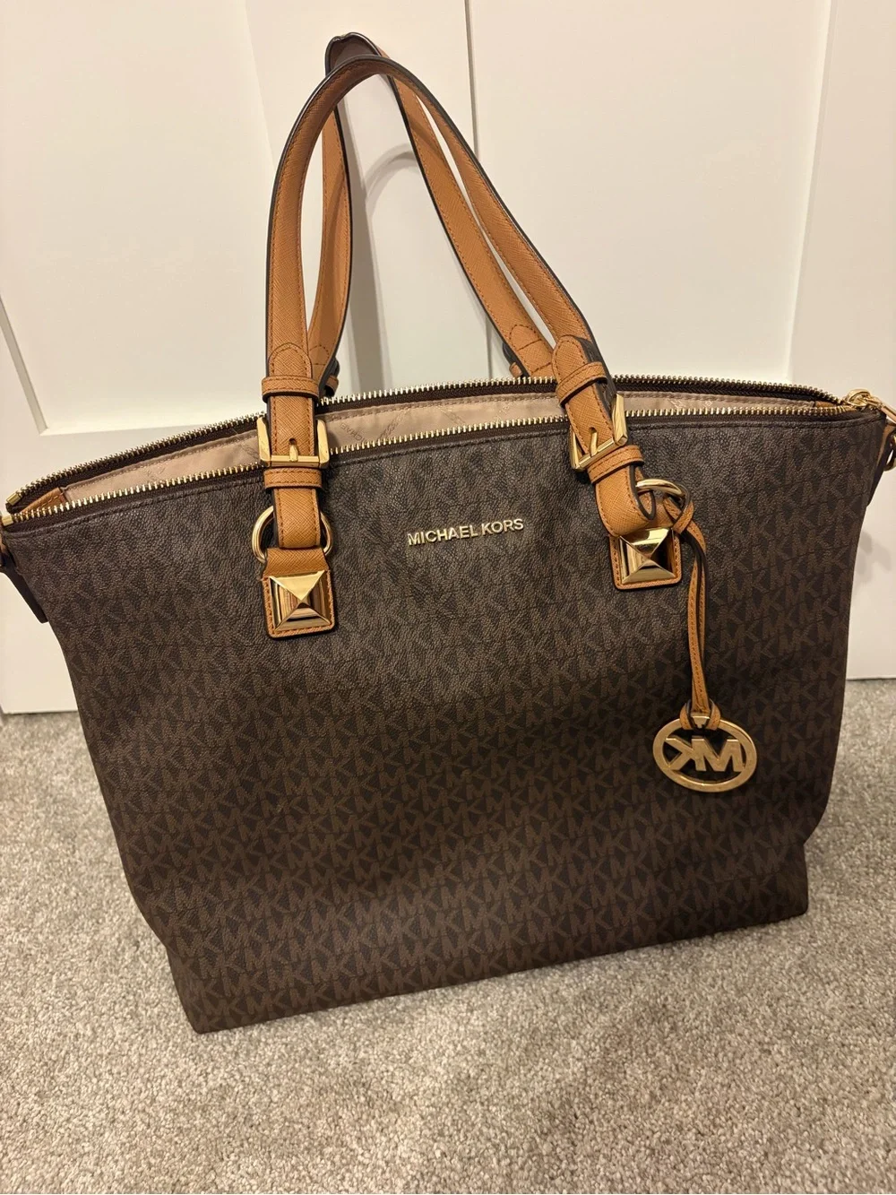 Michael Kors Brown Logo Tote with Tan Leather Handles - Picture 1 of 4